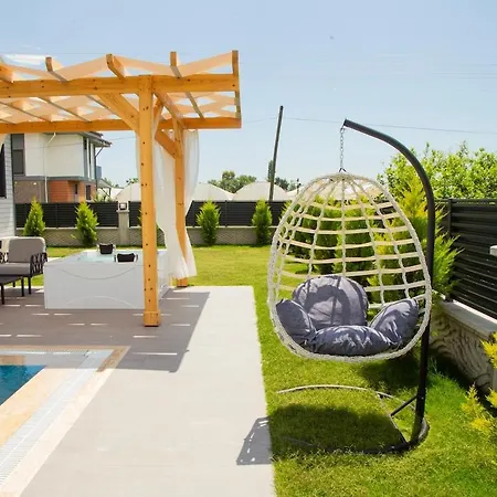 With Private Pool&jacuzzi 2 * Yesilyurt (Canakkale)