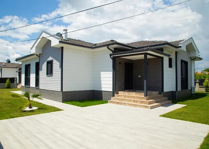 With Private Pool And Jacuzzi 2 Yesilyurt (Canakkale)